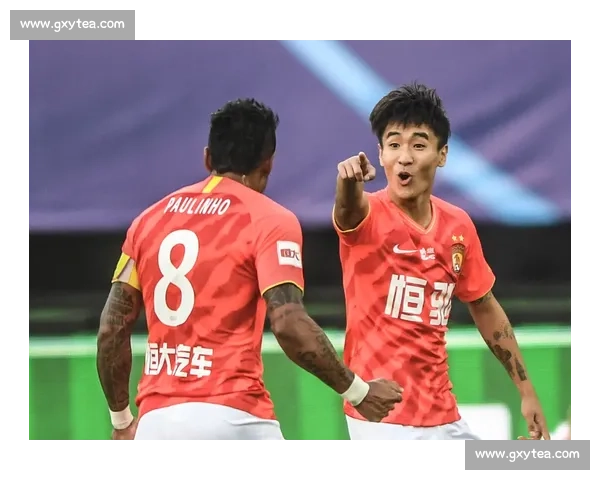 中超直播焦点对决恒大Vs鲁能巅峰碰撞争冠关键战全场看点解析