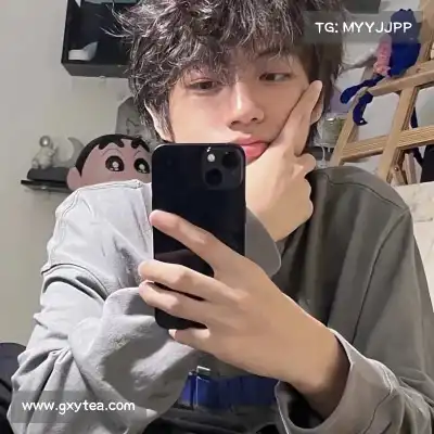 滑昊章
